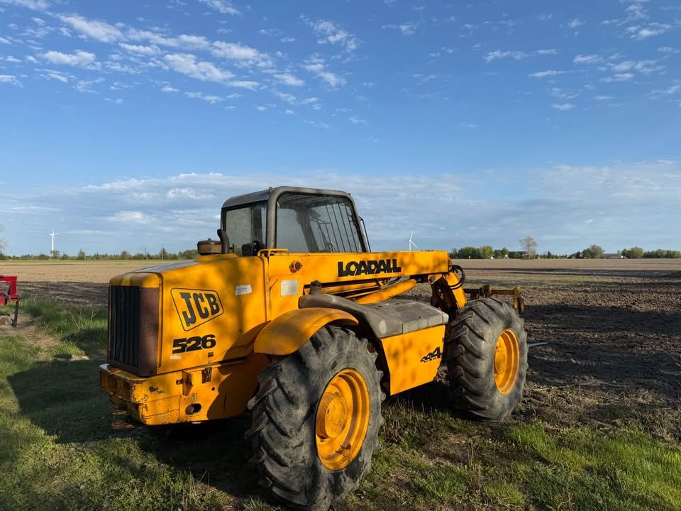 JCB4
